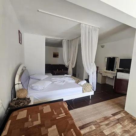 Complex Mamaia-centru-istria