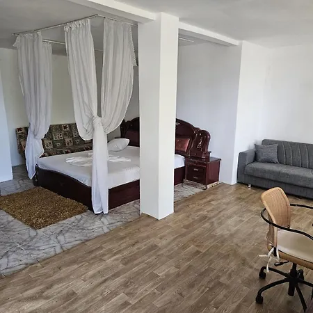 Complex Mamaia-centru-istria リゾート *